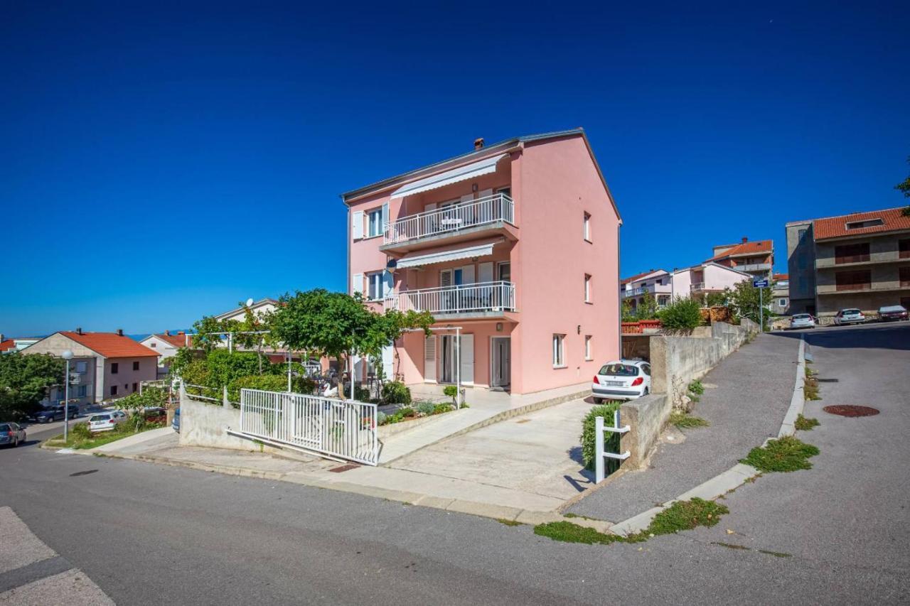 Apartmani Nicol Crikvenica Esterno foto