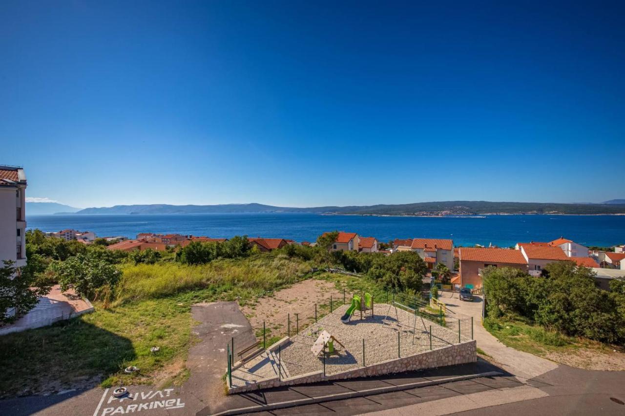 Apartmani Nicol Crikvenica Esterno foto